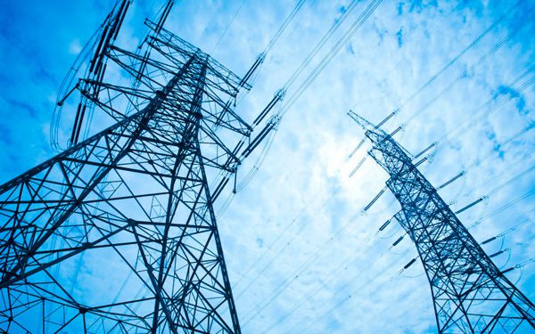 Cofece interpone controversia constitucional contra política de Sener