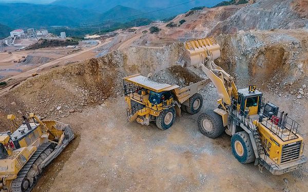 Empresas extractivas deben pagar más impuestos en México, con un marco legal ajustado