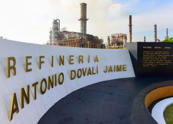 Rehabilitación de refinerías busca autosuficiencia en gasolinas