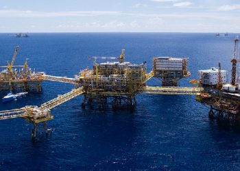 CNH anuncia suspensión de plazos de trabajo para Operadores Petroleros