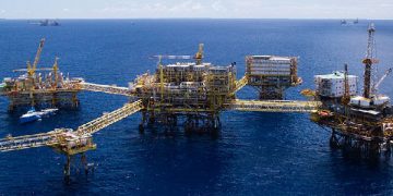 CNH anuncia suspensión de plazos de trabajo para Operadores Petroleros