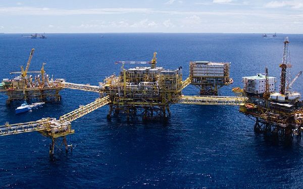 CNH anuncia suspensión de plazos de trabajo para Operadores Petroleros