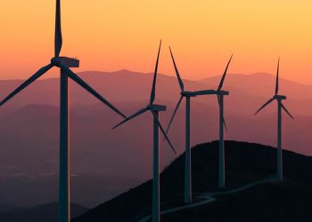 Iberdrola firma contrato para suministrar energía limpia a Bayer México