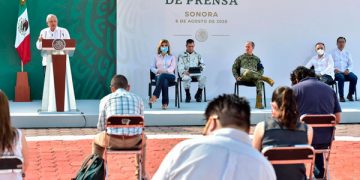 AMLO asegura que la investigación de Coldwell y Ochoa Reza es parte de caso Lozoya