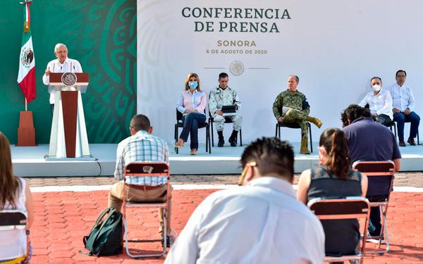 AMLO asegura que la investigación de Coldwell y Ochoa Reza es parte de caso Lozoya