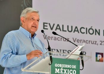 México conmemora nacionalización del sector eléctrico con estatismo recargado