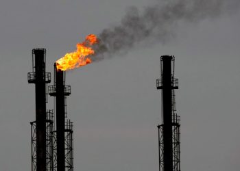 Volumen de crudo consumido en 2020 será inferior al de 2013, asegura la AIE