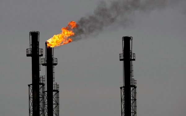 Volumen de crudo consumido en 2020 será inferior al de 2013, asegura la AIE