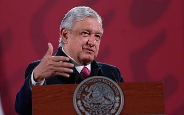 La economía de México cayó menos del 8.9% en 2020, afirma López Obrador