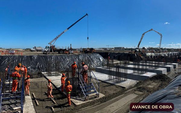 Sener anuncia recepción de equipo para la refinería Dos Bocas