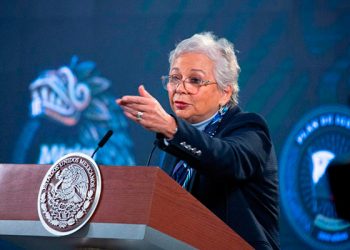 Gobierno recarga la lucha por el control del sector eléctrico