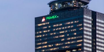 Pemex incrementa 14 % su deuda financiera, a más de 100 mil millones de dólares