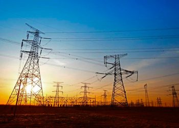 López Obrador envía iniciativa preferente que limita energía renovable