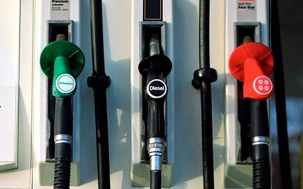 Política energética presiona para controlar el sector