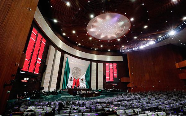 Diputados avalan reforma al artículo transitorio de la Ley de Hidrocarburos