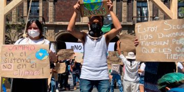 Jóvenes por Nuestro Futuro obtiene suspensión definitiva contra Ley de la Industria Eléctrica