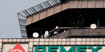 Pemex redujo sus pérdidas a 37 mil millones de pesos en el primer trimestre de 2021