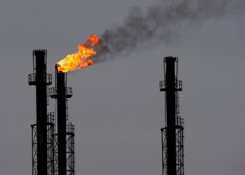 Las grandes petroleras se alejan del petróleo, ¿buena venta y mala compra?