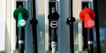 CRE cancela 139 permisos de comercialización de gas y petrolíferos