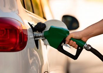 Hacienda aumenta estímulo fiscal a gasolinas y diésel