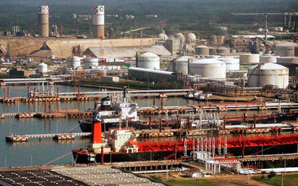 Modificación a reglas generales de comercio exterior beneficia a Pemex y viola principios constitucionales: Coparmex