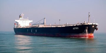 SENER mantiene vigentes 31 permisos para importar gasolina