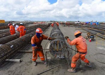 Colocan planta hidrotratadora de naftas en refinería de Dos Bocas