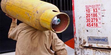 Coparmex alerta la quiebra de decenas de empresas por el tope de precios al gas LP