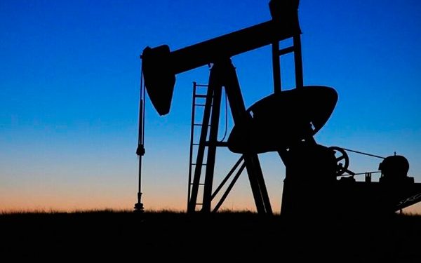 El petróleo se dirige a una caída semanal del 7% a medida que se extiende la variante Delta