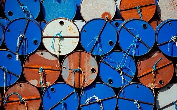 Hacienda estima en 60 dpb precio de la mezcla mexicana de petróleo en 2022