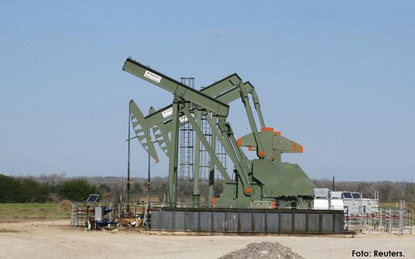 El petróleo sube por la demanda de combustible de EE.UU.
