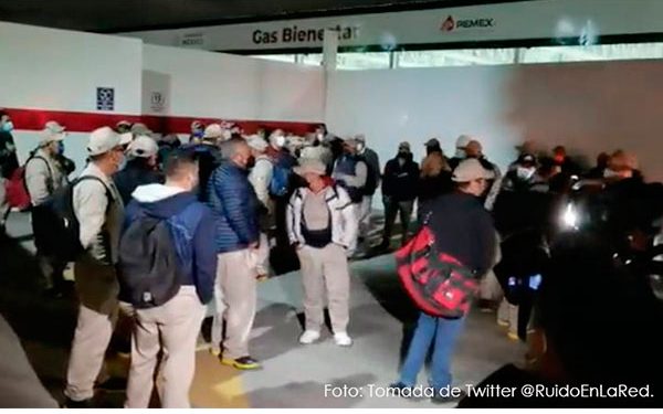 Trabajadores de Gas Bienestar protestan en CDMX por incumplimiento de contrato