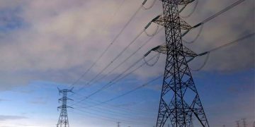 Ven alza de electricidad en el invierno por altos costos de gas natural