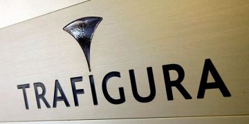 México suspende 5 permisos de Trafigura para importar gasolinas y turbosina