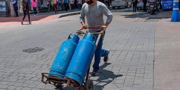 Anuncian gaseros paro de labores por falta de respuesta a sus demandas