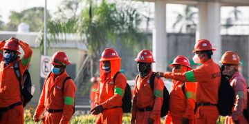 Conflicto en Dos Bocas: ICA Fluor cede y pagará a paristas días no laborados