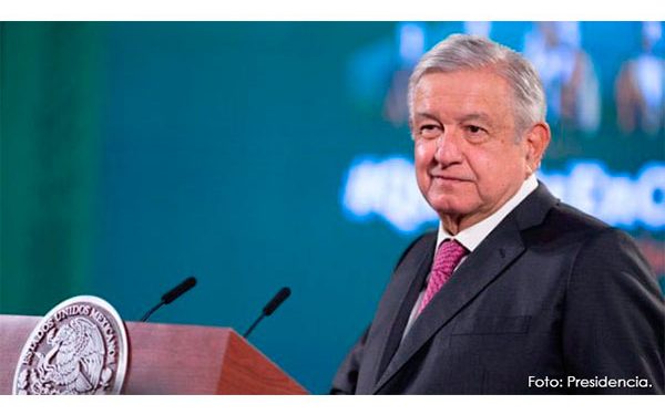 La reforma eléctrica de López Obrador abre una grieta en el PRI