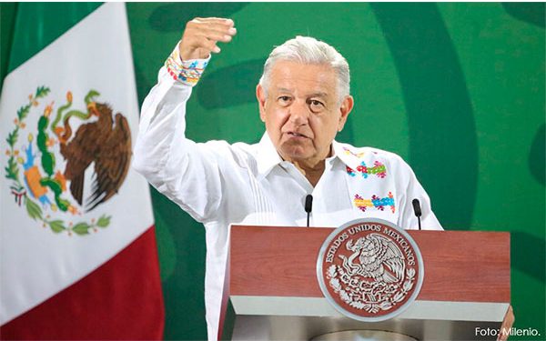 Saqueo colonial de tres siglos “se quedó corto” al de tres décadas de política neoliberal: AMLO