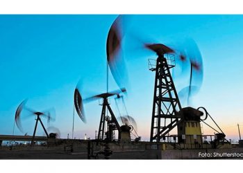 Petróleo cae a 78 dólares ante perspectiva de que OPEP+ aumentará su producción