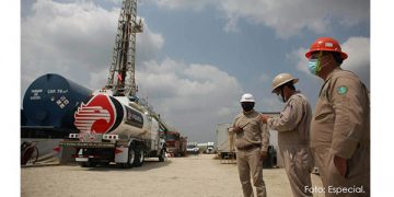 CRE, sin plan concreto para destrabar permisos