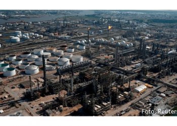 Los permisos de la CRE serán el mayor reto para operar 800 camiones urbanos a base de gas: César Cadena