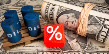 CRE sólo ha aprobado ocho permisos de generación eléctrica en 2021: Nahle