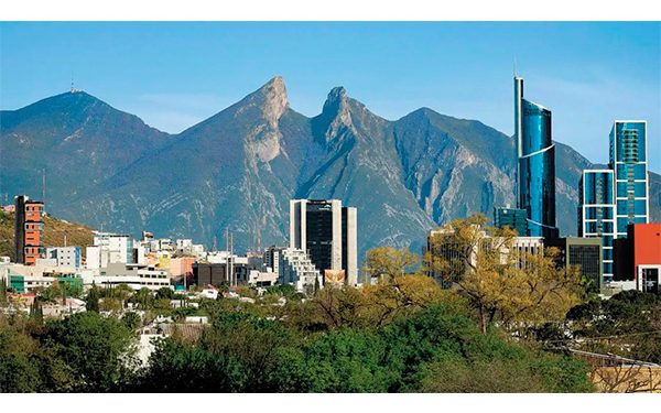 Los permisos de la CRE serán el mayor reto para operar 800 camiones urbanos a base de gas: César Cadena