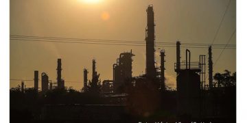 Pemex planea subir su producción de gasolinas 40% en 2022