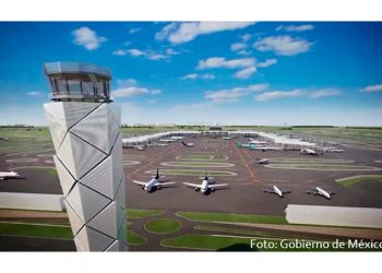 Los permisos de la CRE serán el mayor reto para operar 800 camiones urbanos a base de gas: César Cadena