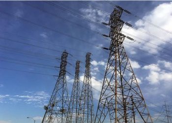 Trabajadores petroleros se alistan para elegir un nuevo líder sindical de Pemex