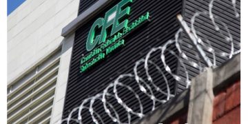 Hay una “intención perversa” de destruir a la CFE: López Obrador