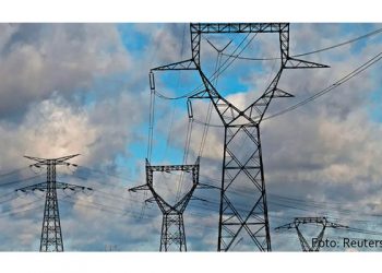 Trabajadores petroleros se alistan para elegir un nuevo líder sindical de Pemex