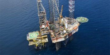 Hay una “intención perversa” de destruir a la CFE: López Obrador