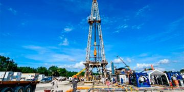 CNH autoriza a Pemex exploración en cuatro campos